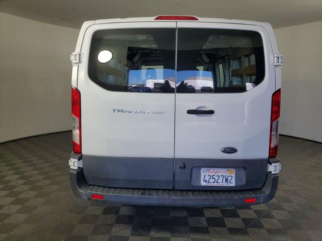 2017 Ford Transit Base
