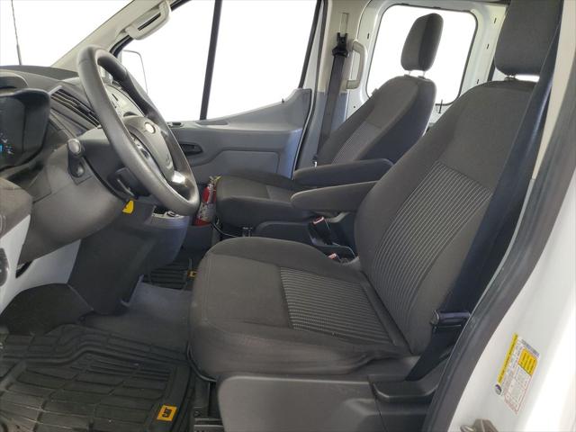 2017 Ford Transit Base