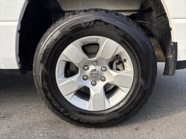 2023 Ram 1500 Big Horn Crew Cab 4x4 64 Box