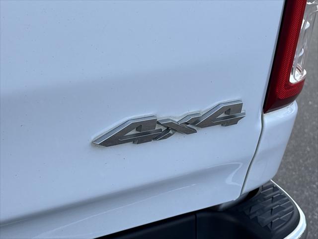 2023 Ram 1500 Big Horn Crew Cab 4x4 64 Box