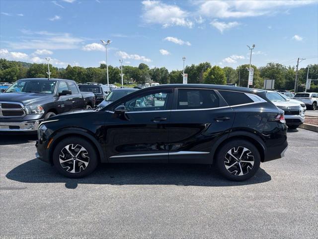 2023 Kia Sportage EX 2023 Kia Sportage EX