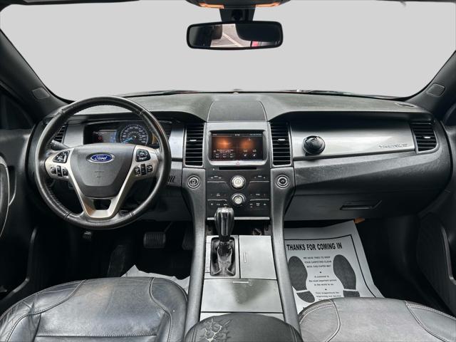 2015 Ford Taurus SEL