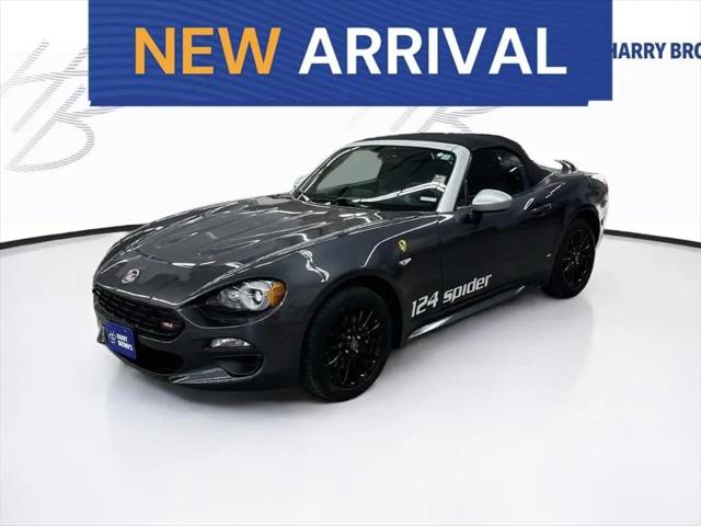 2017 Fiat 124 Spider Classica for sale in FARIBAULT, MN