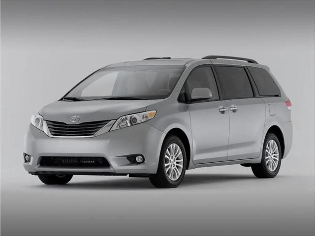 2013 Toyota Sienna LE V6 8 Passenger for sale in Columbus, OH