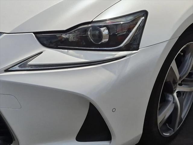 2018 Lexus IS 300 IS 300