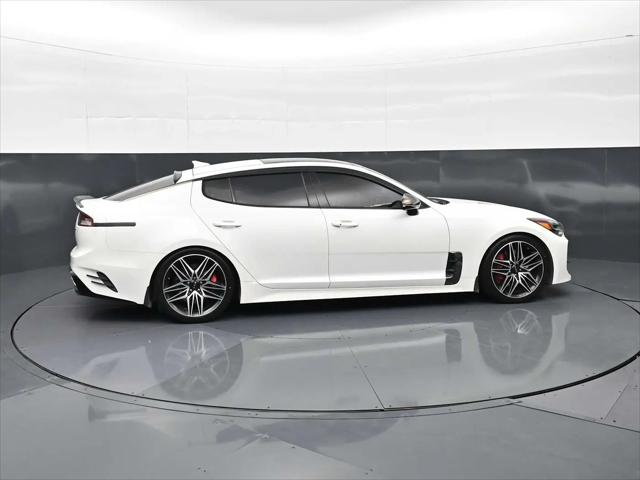 2022 Kia Stinger GT1