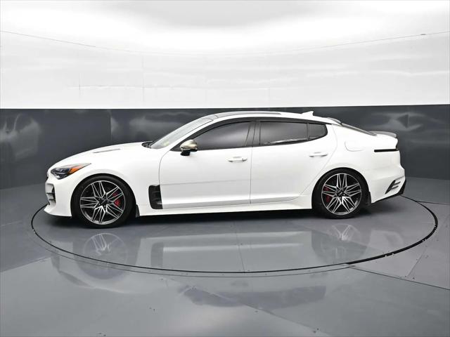 2022 Kia Stinger GT1