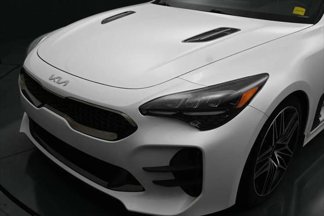 2022 Kia Stinger GT1