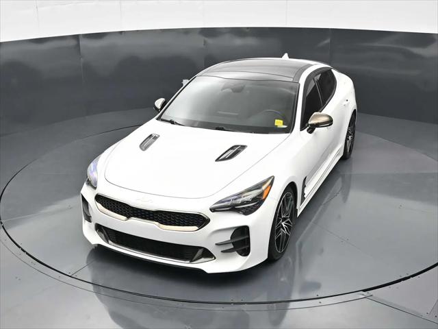 2022 Kia Stinger GT1