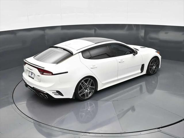 2022 Kia Stinger GT1