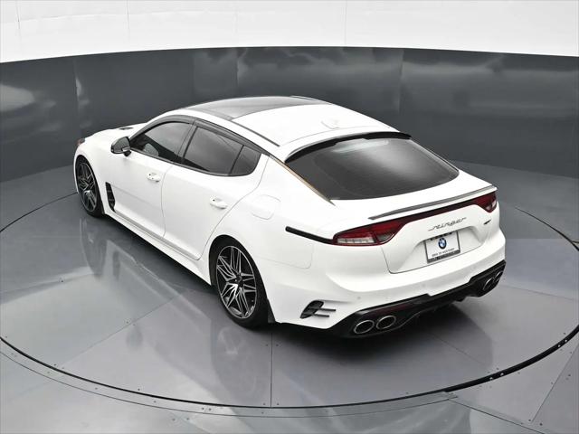 2022 Kia Stinger GT1