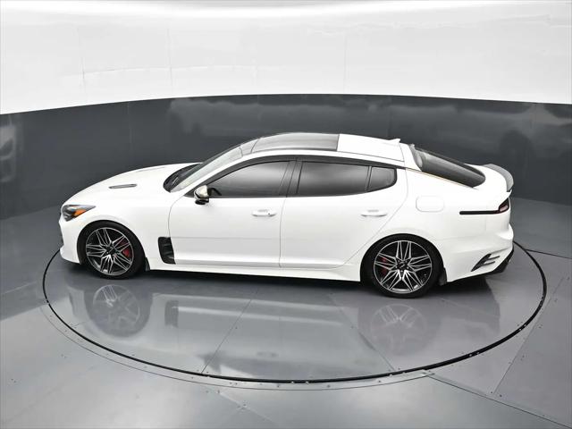 2022 Kia Stinger GT1