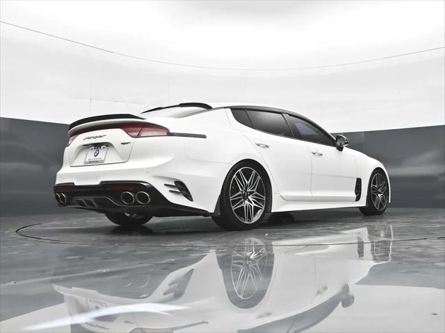 2022 Kia Stinger GT1