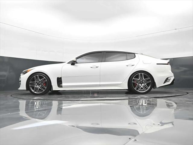 2022 Kia Stinger GT1