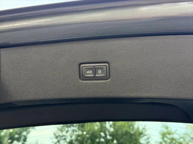 2021 Audi SQ8 Premium Plus TFSI quattro Tiptronic
