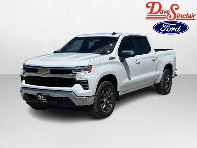 2023 Chevrolet Silverado 1500 4WD Crew Cab Standard Bed LT for sale in St. Louis, MO