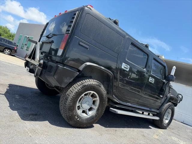 2004 HUMMER H2 Base