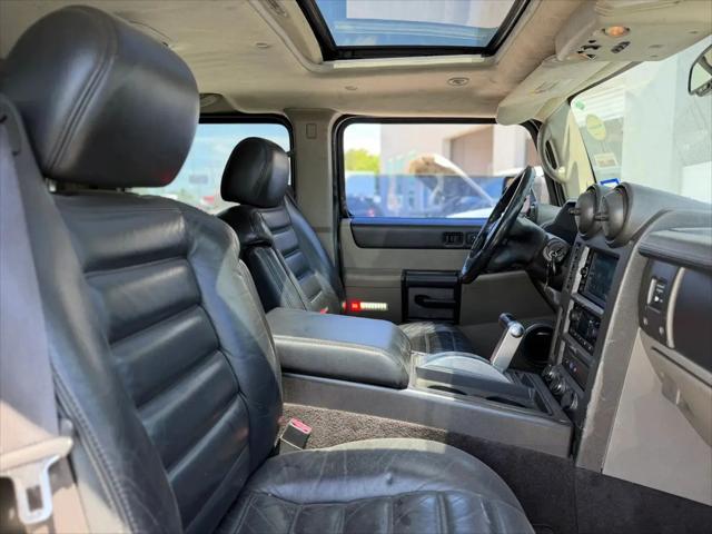 2004 HUMMER H2 Base