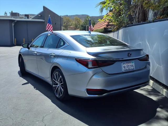 2024 Lexus ES 300h ES 300h