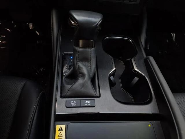 2024 Lexus ES 300h ES 300h