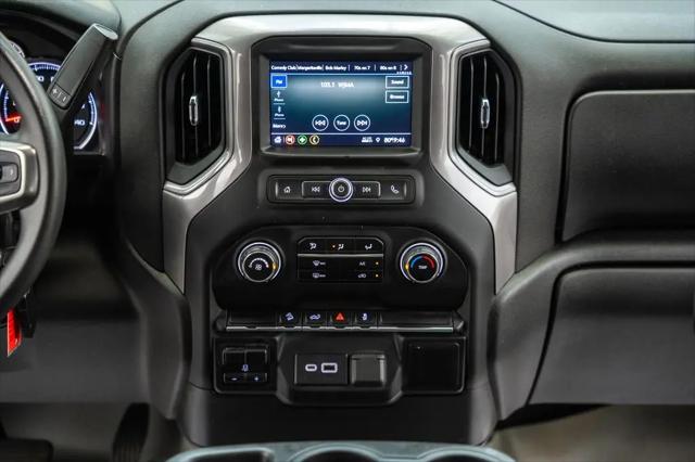 2021 Chevrolet Silverado 1500 4WD Crew Cab Short Bed Custom Trail Boss