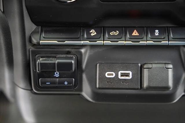 2021 Chevrolet Silverado 1500 4WD Crew Cab Short Bed Custom Trail Boss