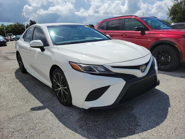 2018 Toyota Camry SE for sale in Bradenton, FL