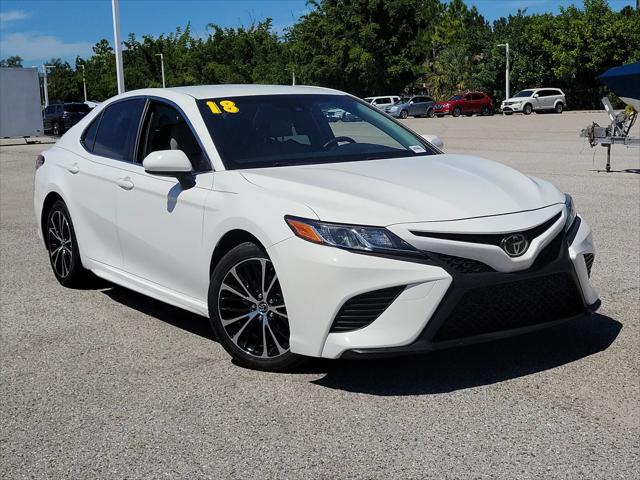 2018 Toyota Camry SE for sale in Bradenton, FL