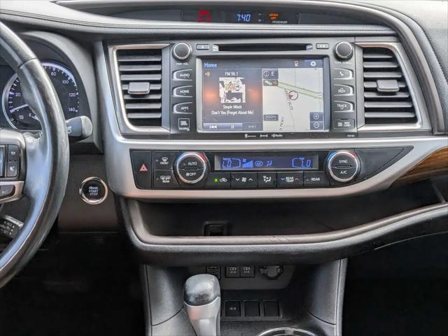 2018 Toyota Highlander Limited Platinum