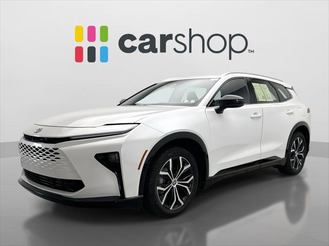 2025 Toyota Crown Signia XLE for sale in Chester Springs, PA