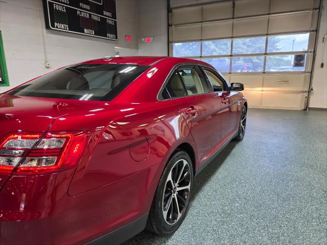 2015 Ford Taurus Limited