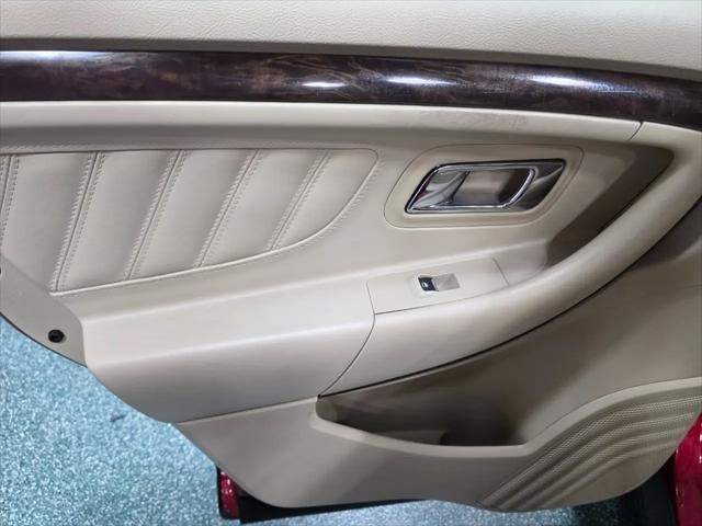 2015 Ford Taurus Limited