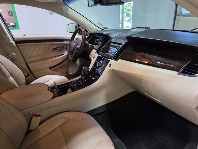 2015 Ford Taurus Limited