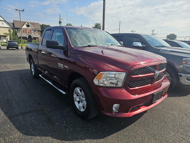 2017 RAM 1500 Express Quad Cab 4x4 64 Box
