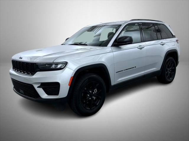 2025 Jeep Grand Cherokee Altitude 4x4 for sale in Blair, NE