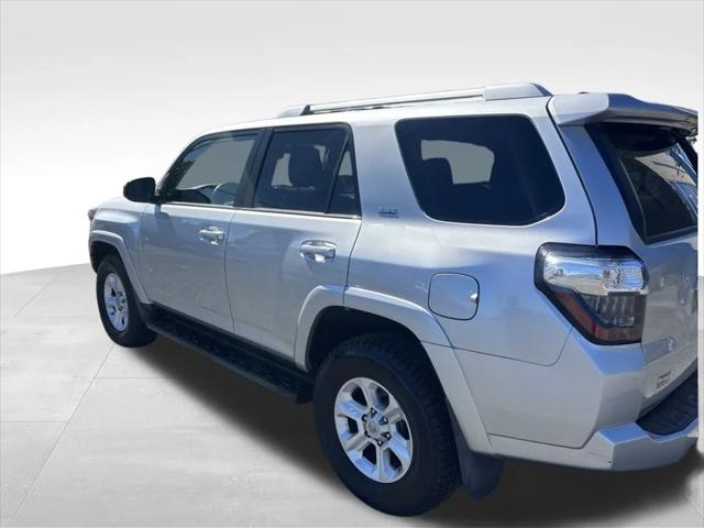 2016 Toyota 4Runner SR5 2016 Toyota 4Runner SR5