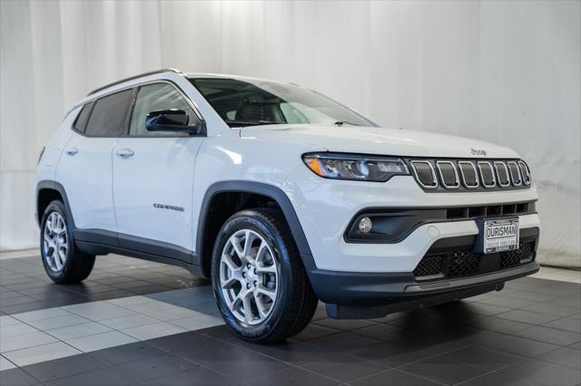 2022 Jeep Compass Latitude Lux 4x4 2022 Jeep Compass Latitude Lux 4x4