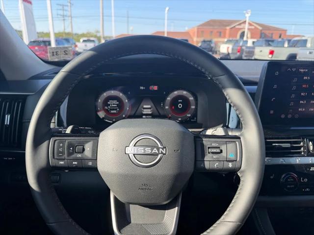 2026 Nissan Pathfinder SL 2026 Nissan Pathfinder SL