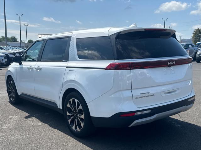 2022 Kia Carnival MPV EX