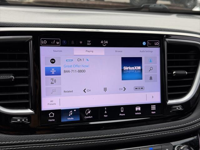 2025 Chrysler Pacifica Limited