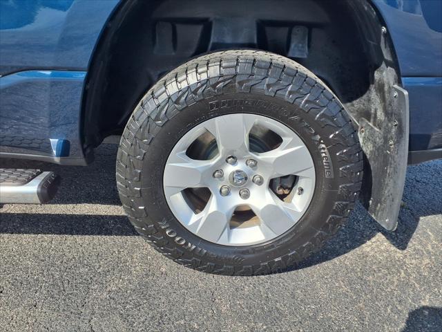 2022 Ram 1500 Big Horn Crew Cab 4x4 64 Box