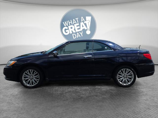 2012 Chrysler 200 Limited