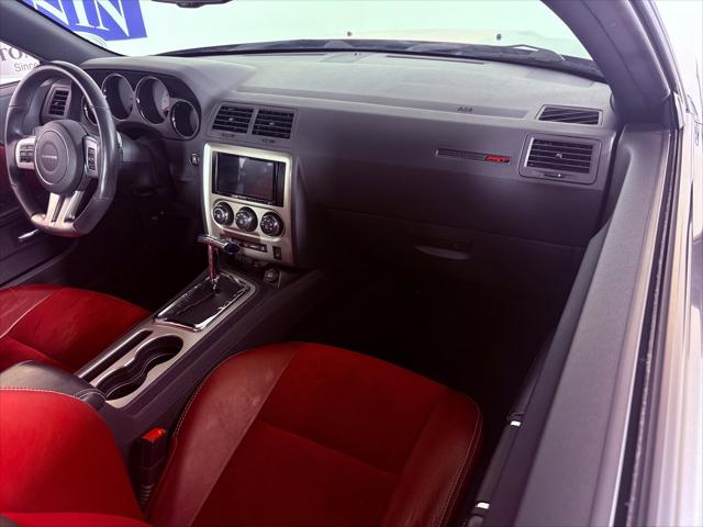 2014 Dodge Challenger SRT8
