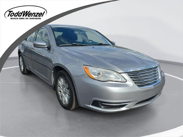 2013 Chrysler 200 LX for sale in Davison, MI