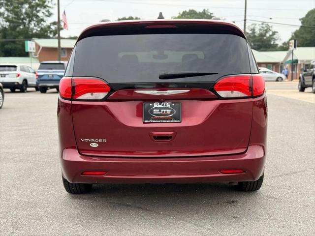 2021 Chrysler Voyager LXI
