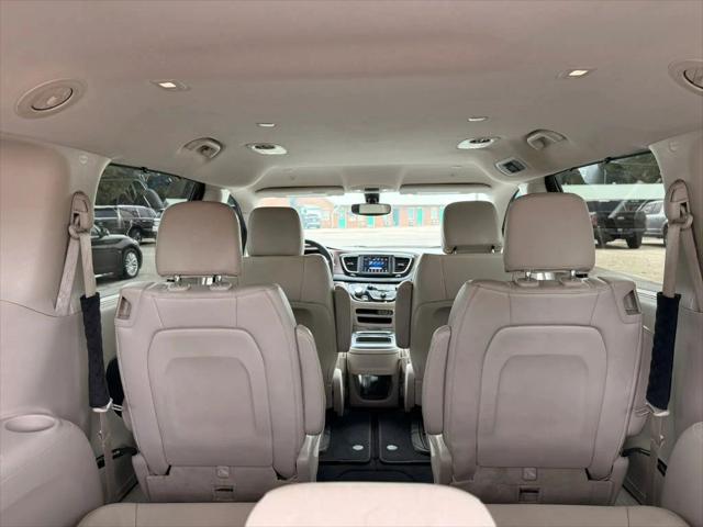 2021 Chrysler Voyager LXI