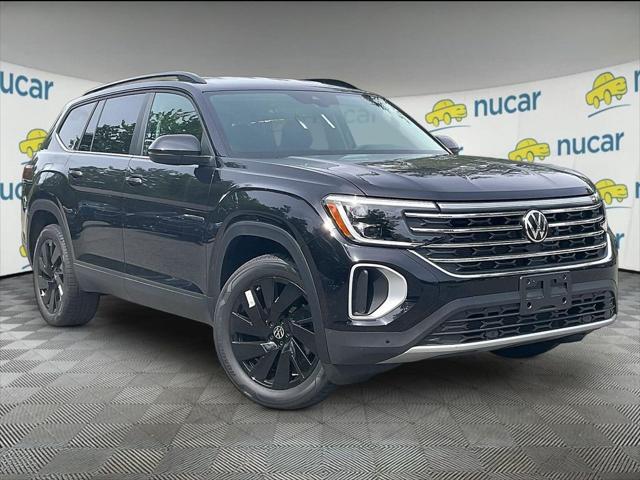 2026 Volkswagen Atlas SE with Technology for sale in Norwood, MA