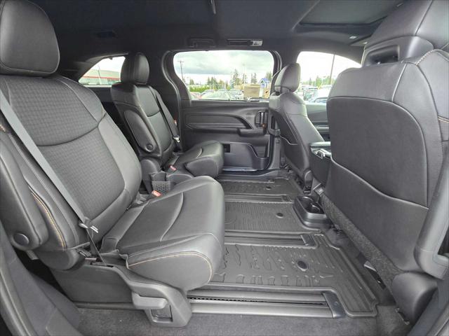 2026 Toyota Sienna Woodland Edition