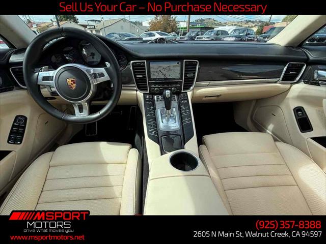 2016 Porsche Panamera GTS