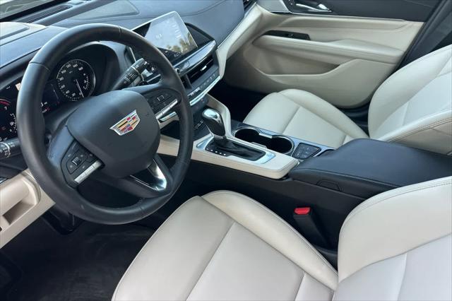 2025 Cadillac CT4 Luxury RWD